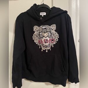Kenzo Hoodie Size M, new never worn. Doesn’t fit me, beautiful hoodie.